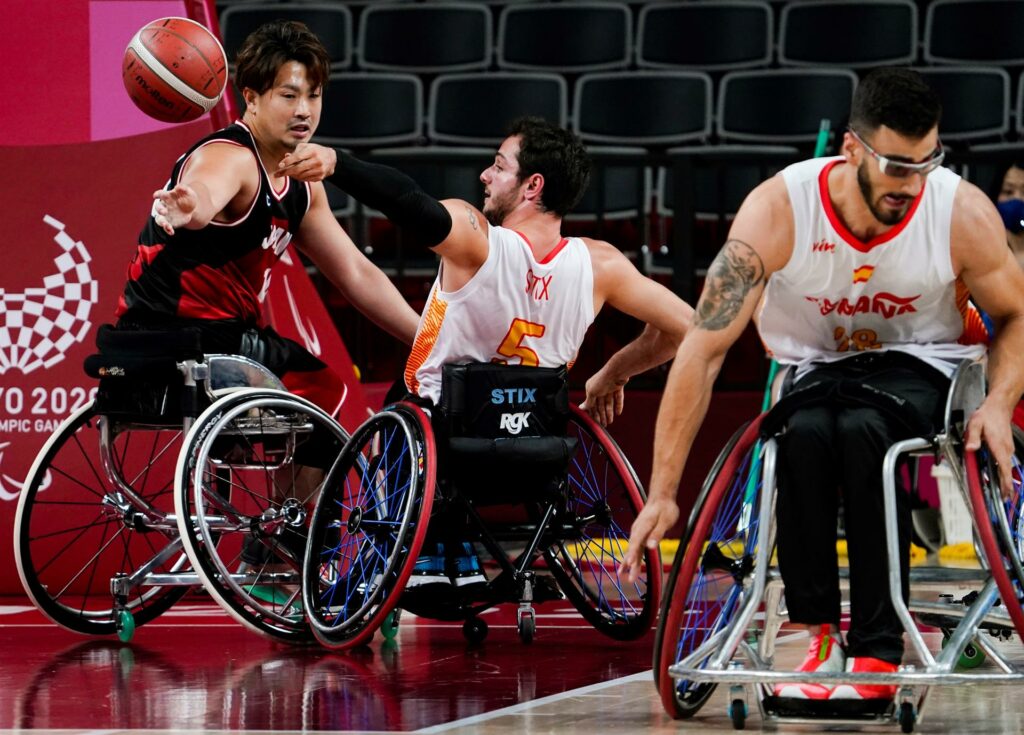 O galego Manuel Lorenzo nun momento do partido ante Xapón na modalidade de baloncesto en cadeira de rodas dos XXPP Tokyo 2020 - EFE CPE Paulino 